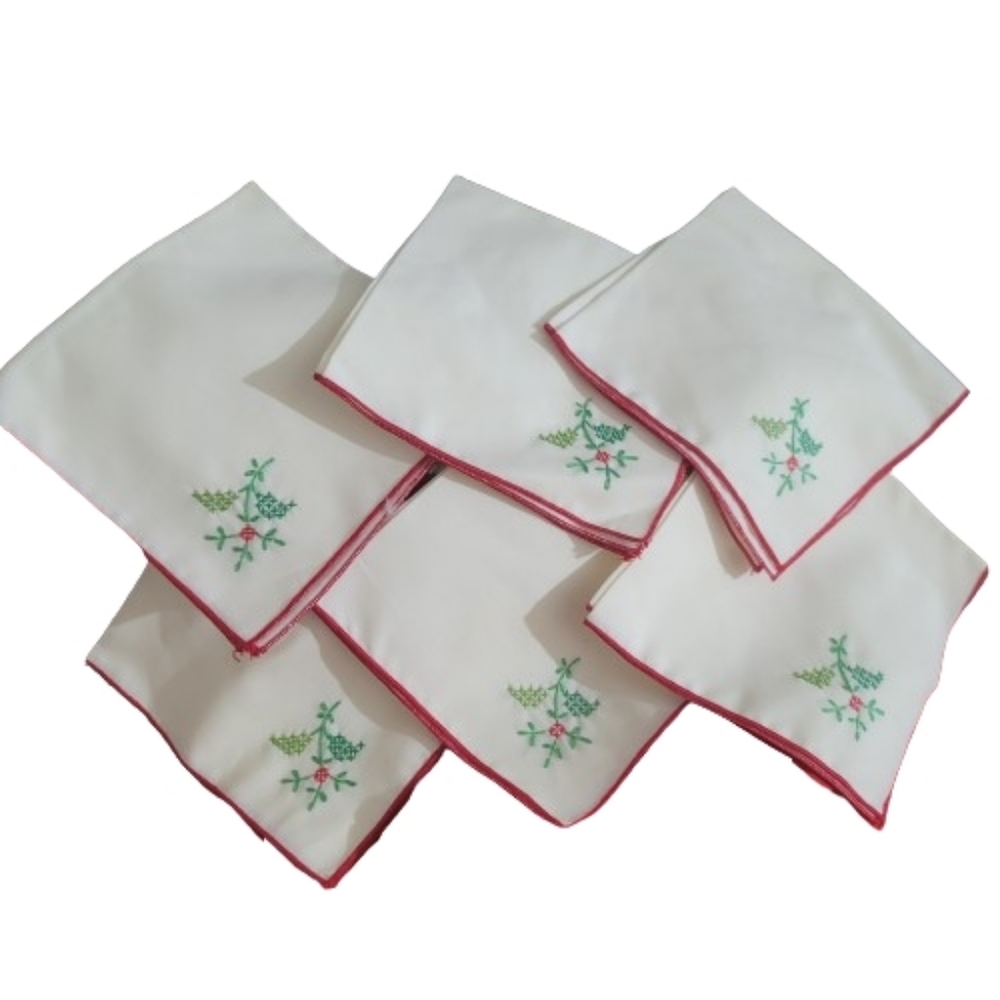 Vintage Embroidered Napkin Set White Red Trim Christmas Holiday Table Linens